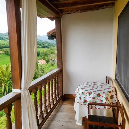 Casa La Capilla Borines
